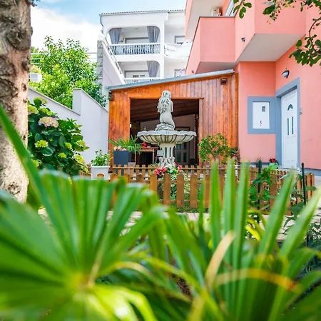 Mikanovic 크리크베니카