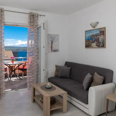 Mikanovic 아파트 크리크베니카