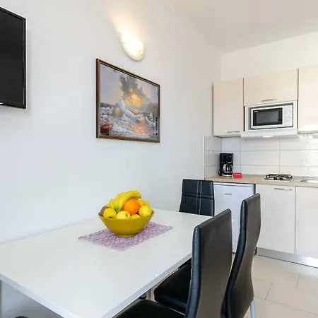 Apartamento Mikanovic Crikvenica